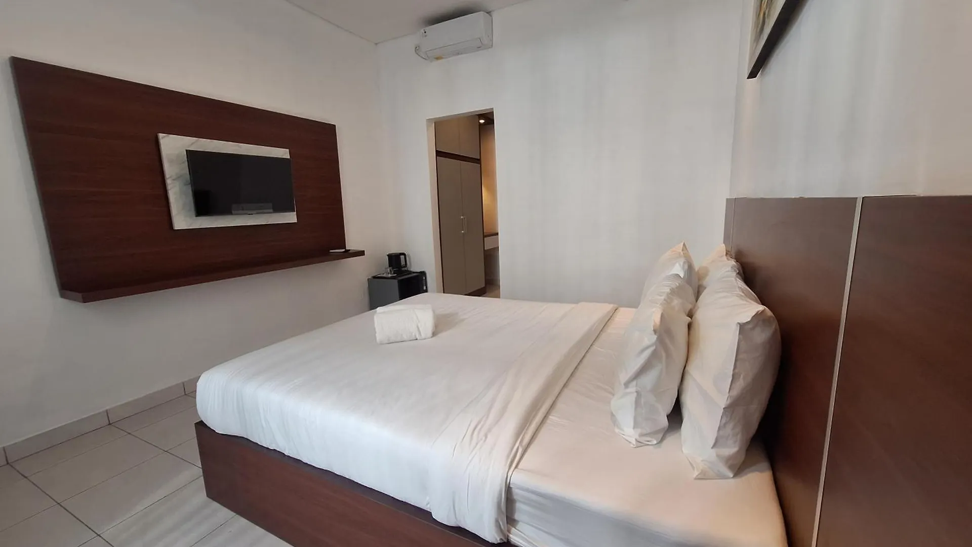 Homestay Saphala Suites Seminyak